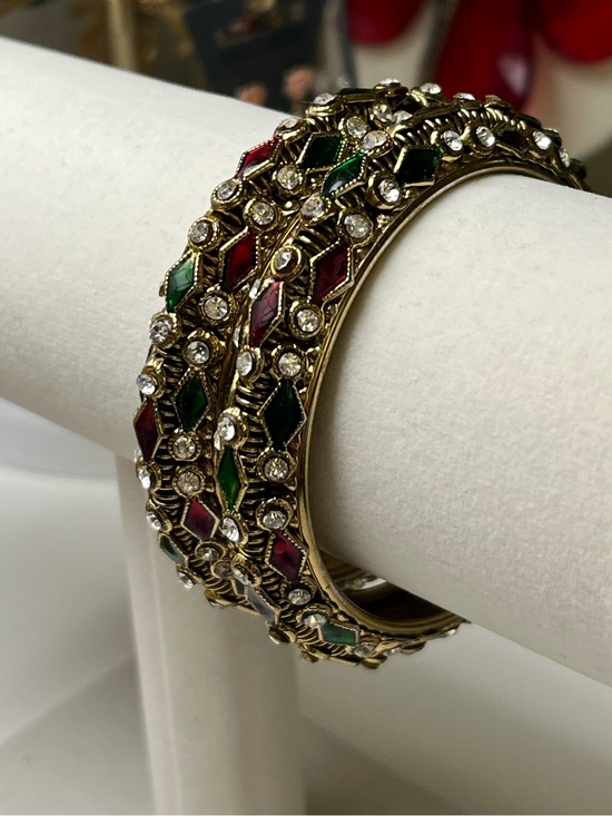 Jewelry - Antique Style Rhinestone & Enamel Bangle Bracelet Set